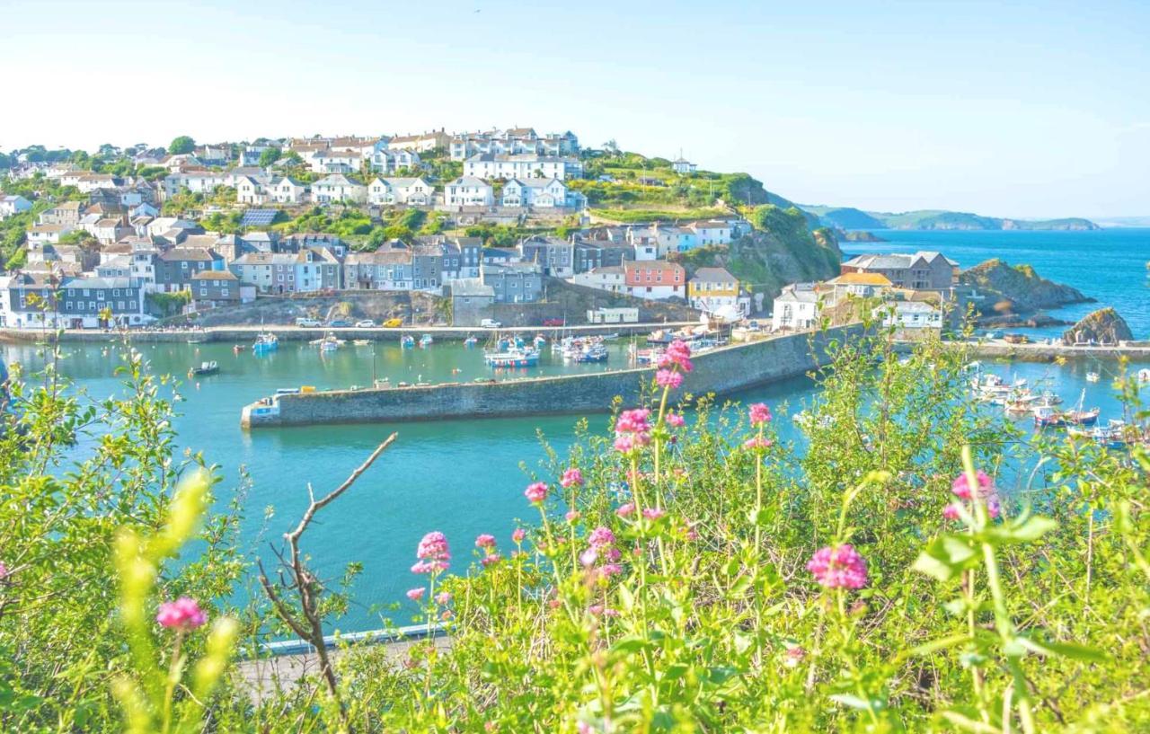 Idyllic Cornish Cottage, Superking Bed, Private Garden Dogs Welcome 트루로 외부 사진
