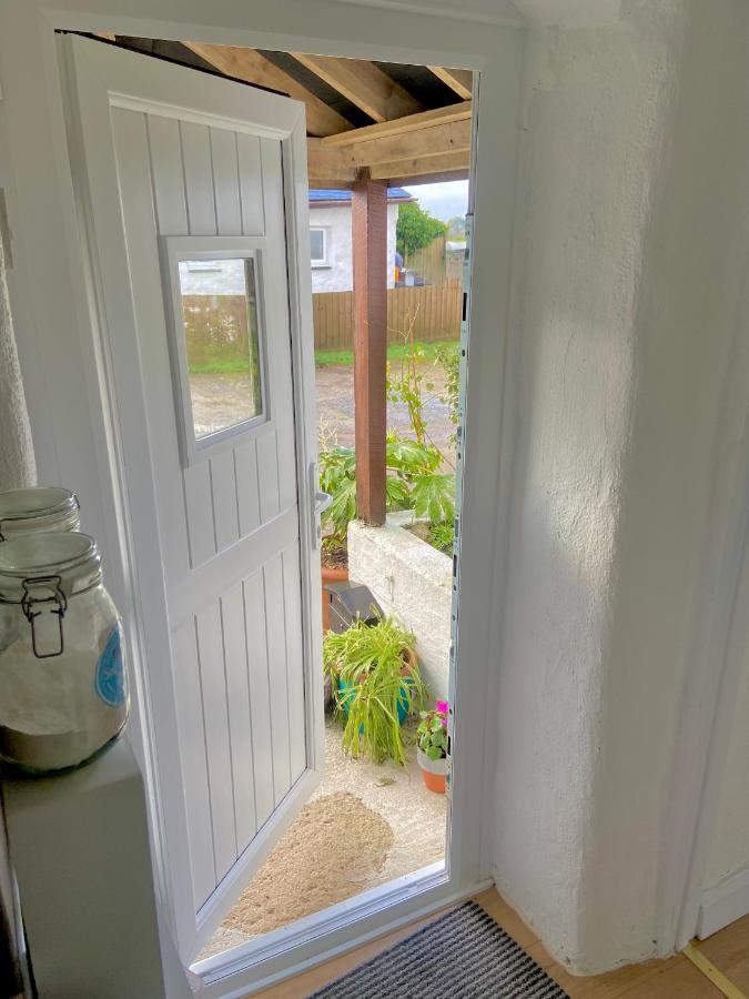 Idyllic Cornish Cottage, Superking Bed, Private Garden Dogs Welcome 트루로 외부 사진