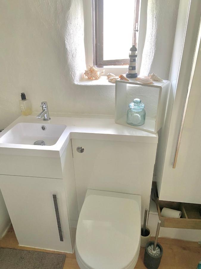 Idyllic Cornish Cottage, Superking Bed, Private Garden Dogs Welcome 트루로 외부 사진