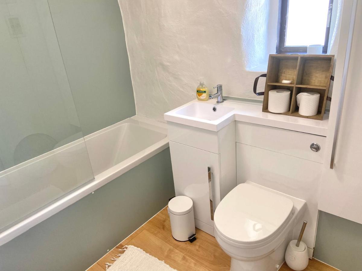 Idyllic Cornish Cottage, Superking Bed, Private Garden Dogs Welcome 트루로 외부 사진